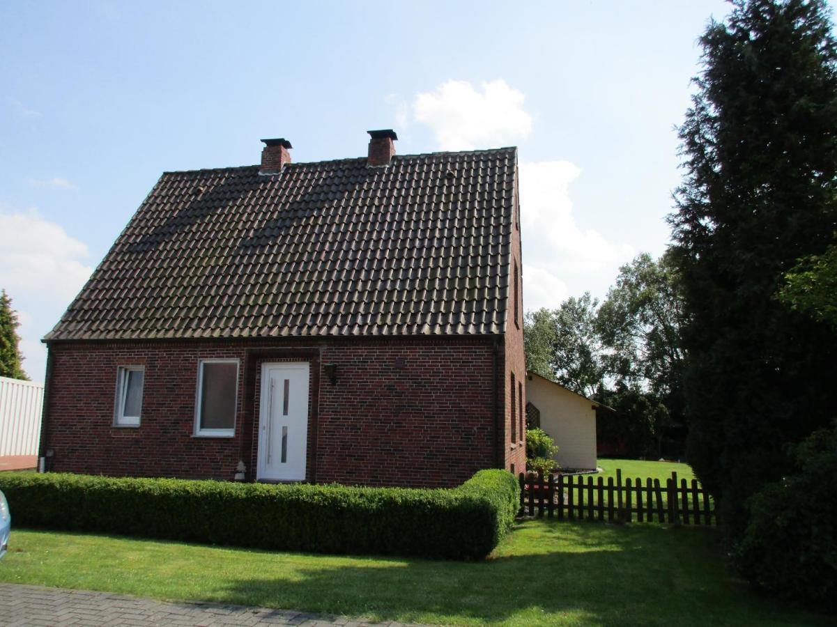 Ferienhaus Weitblick Villa Emden Buitenkant foto